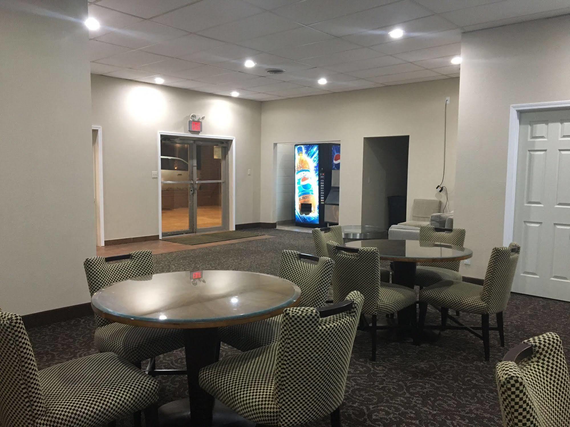 Marston Travel Inn מראה חיצוני תמונה